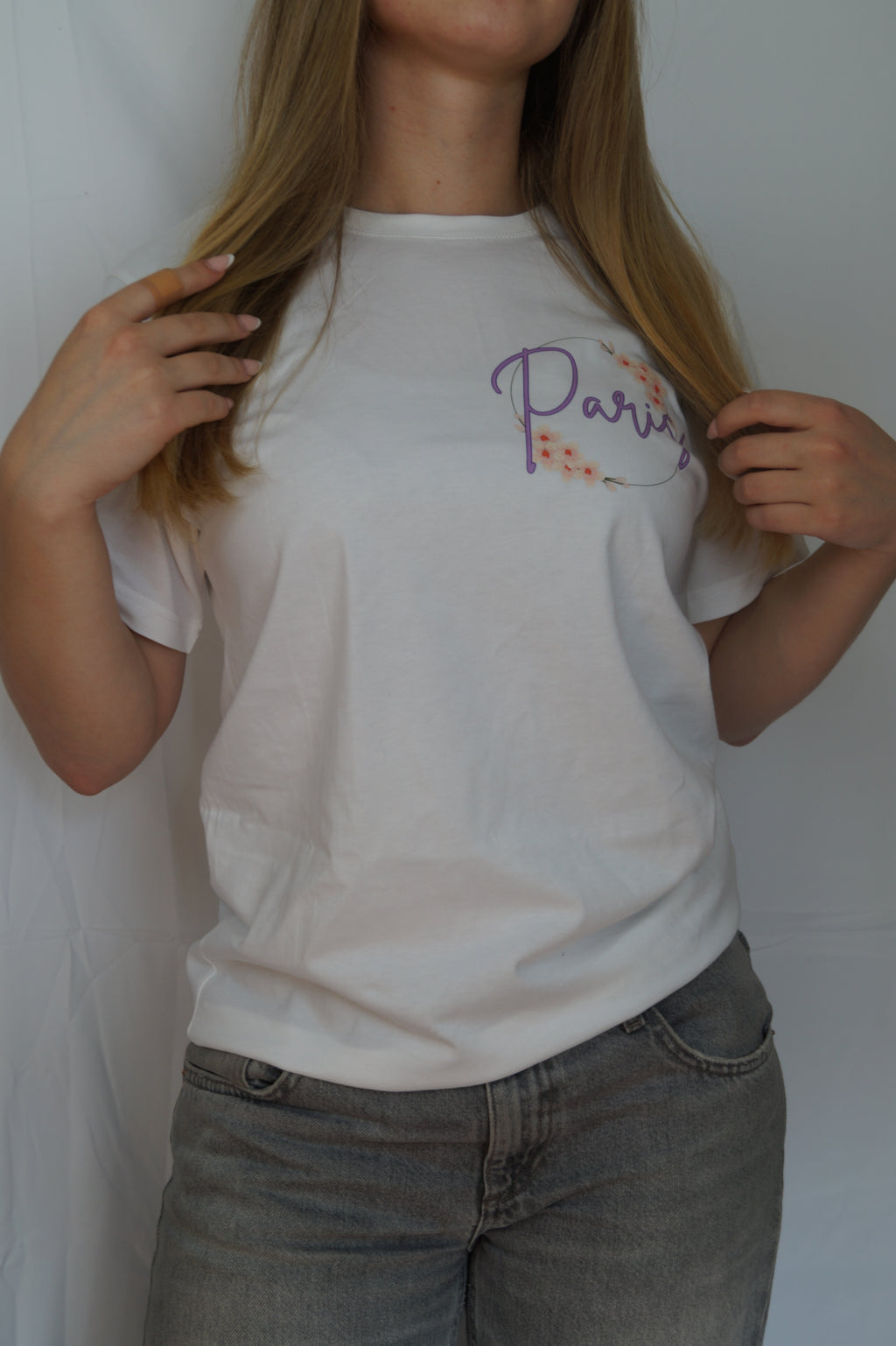 Paris Japan T-Shirt von Aureon Frontalansicht