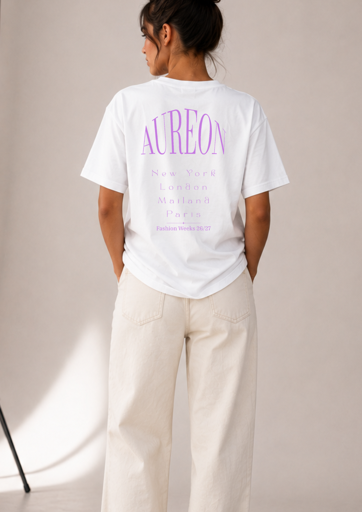 Oversized White AUREON | Fashion-Week 26/27