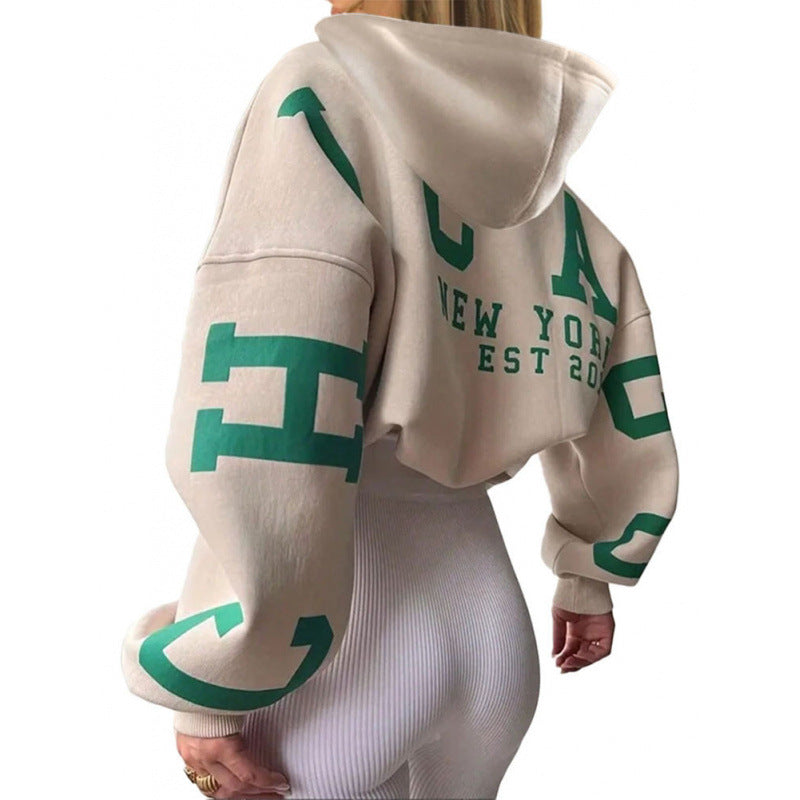  Hoodie Detailansicht Rippbündchen und Print