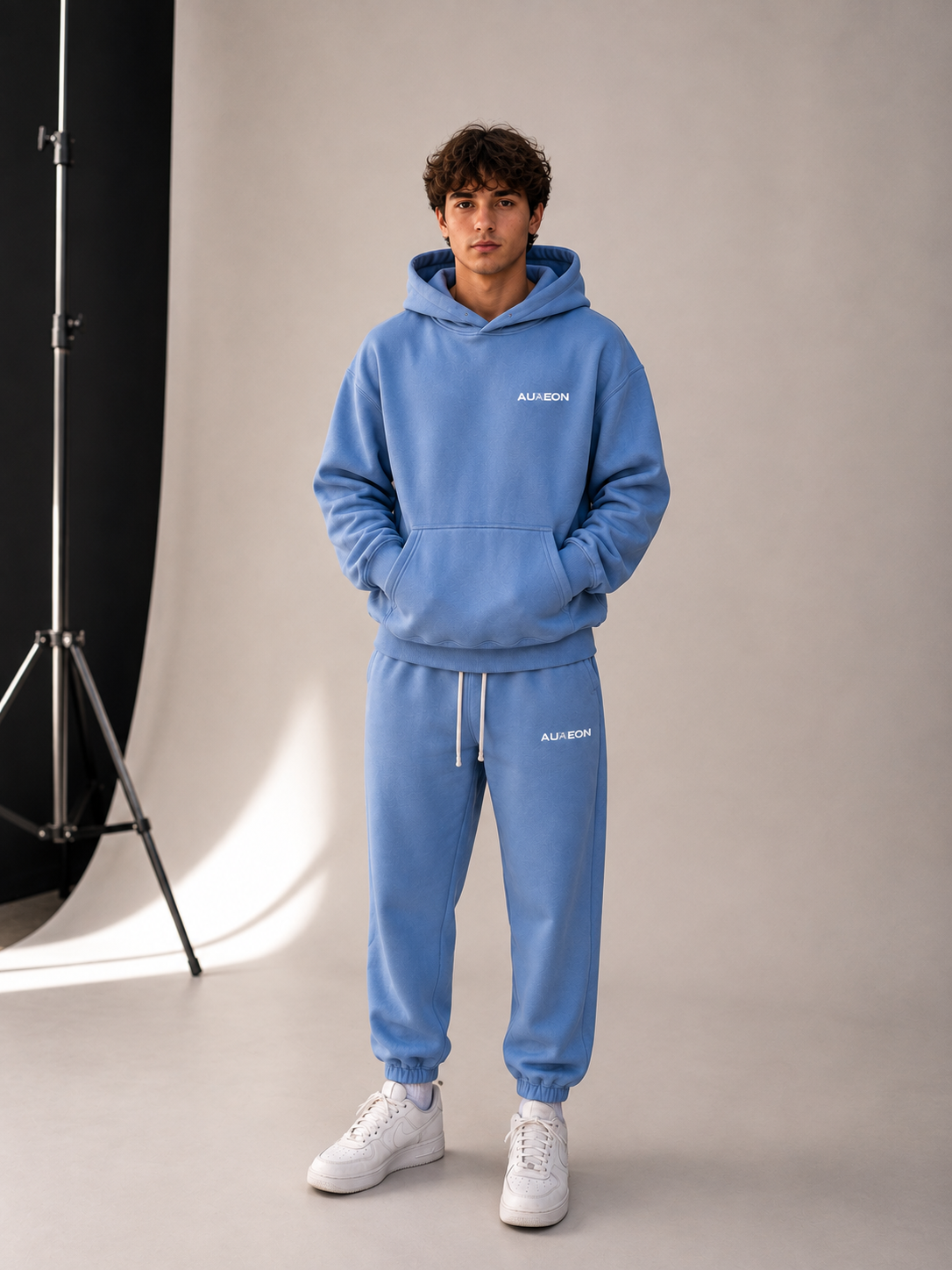 Premium AZURE Hoodie & Jogginghosen Set